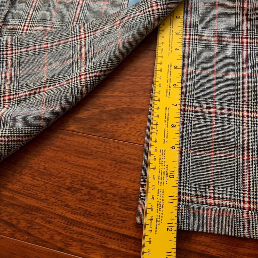 Saks Fifth Avenue Union Made Vintage Plaid Blazer Sport Coat Grey Red Glen Check - Picture 8 of 8